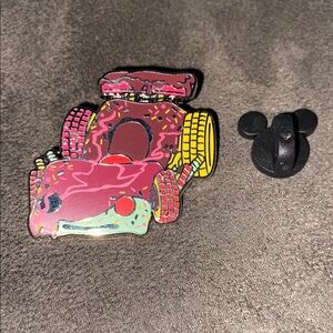 Disney wreck it Ralph venelope racing car pin